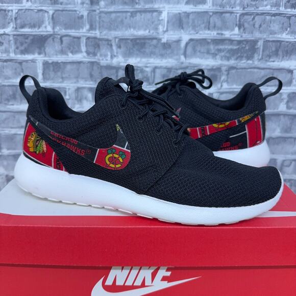 Nike Roshe One Black Chicago Blackhawks Custom 511881-010 Mens Size 9 New - Picture 2 of 7